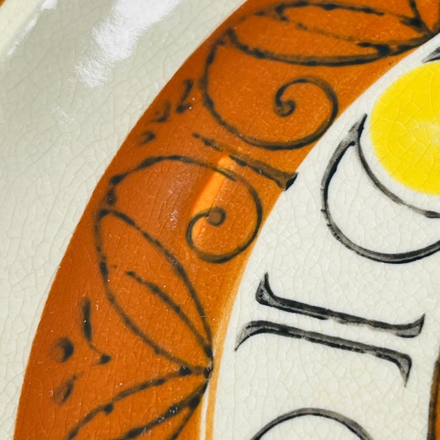 Brown Vintage 70s Mid-Century Modern Topaz Japanese Sunburst Stoneware Dinner Plates- Set of 4 For Sale - Image 8 of 13