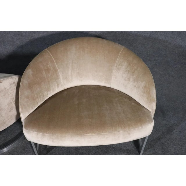 White 1960s Mid-Century Oversized Club Chairs- a Pair For Sale - Image 8 of 8