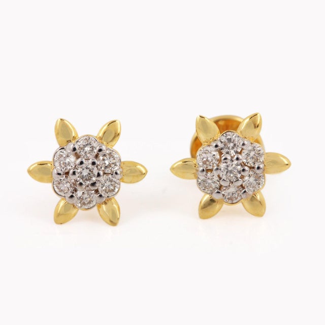 14k Yellow Gold Studs Natural Pave Diamond Earrings, A Pair For Sale - Image 4 of 12