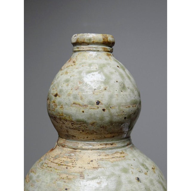 Small Japanese Double-Walled Ceramic Sake Flask from Iga, 1950s For Sale - Image 10 of 15
