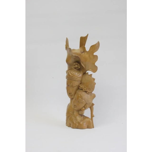 Balinese Art Deco Wooden Sculpture of a Couple, 1930s For Sale - Image 11 of 11