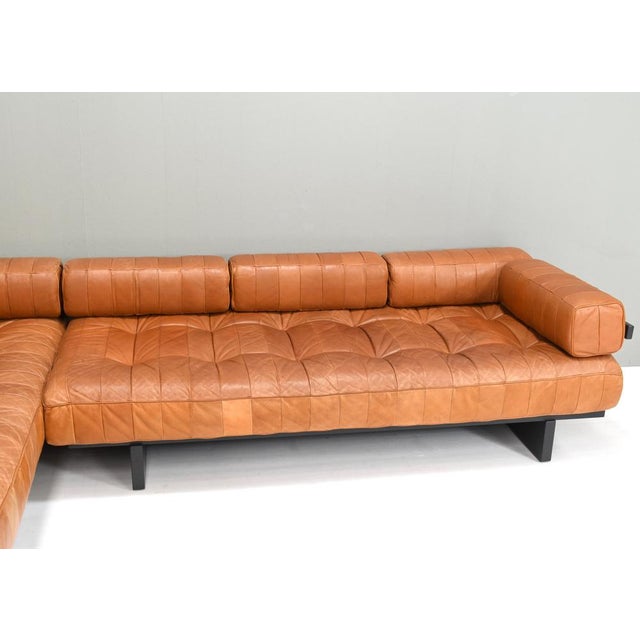 Vintage DS80 Daybed Sofa in Cognac Tan Leather from de Sede, 1970s For Sale - Image 4 of 18