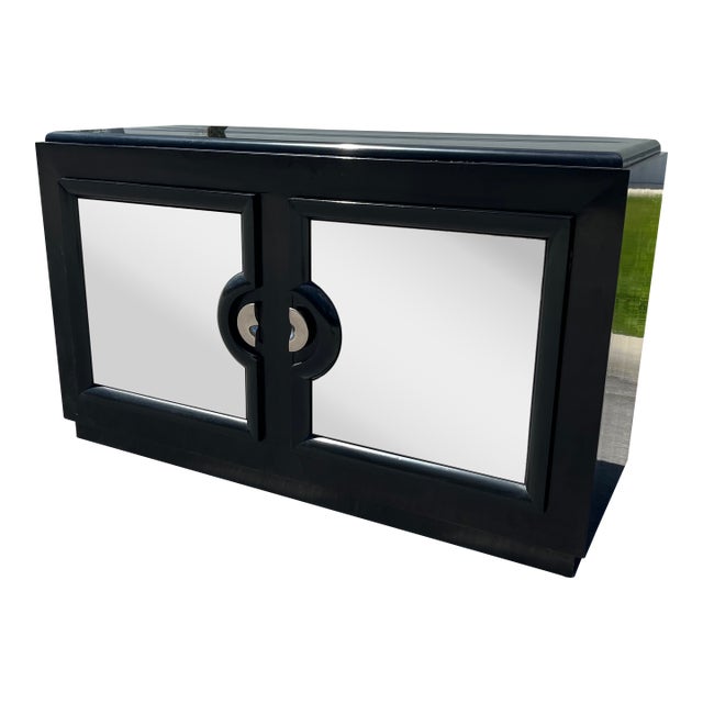 Mid 20th Century Modern Cabinet Attributed to Paul Laszlo, Black, Mirror For Sale