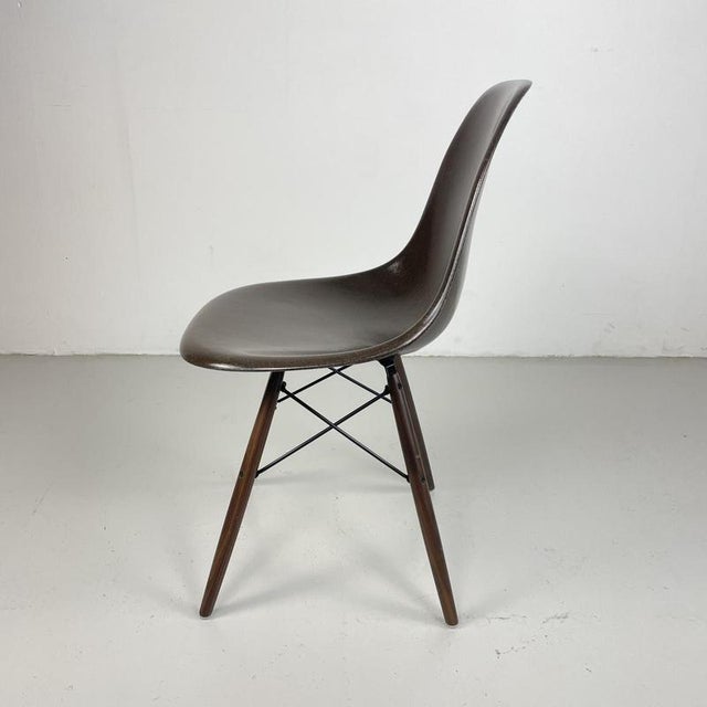 1960s DSW Side Chair by Charles and Ray Eames for Herman Miller, 1960s For Sale - Image 5 of 10