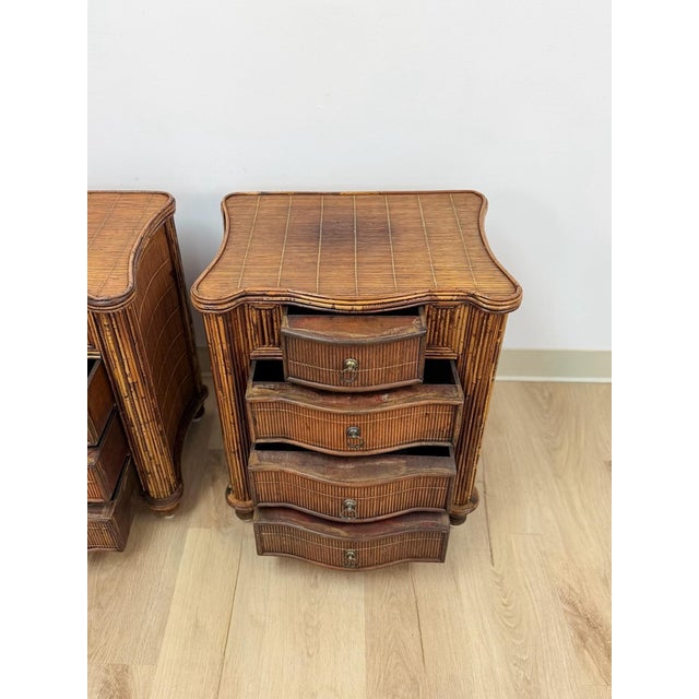 Vintage Nightstands Split Bamboo Reed Four Drawer British Colonial Pair Coastal Regency, Pair For Sale - Image 9 of 12