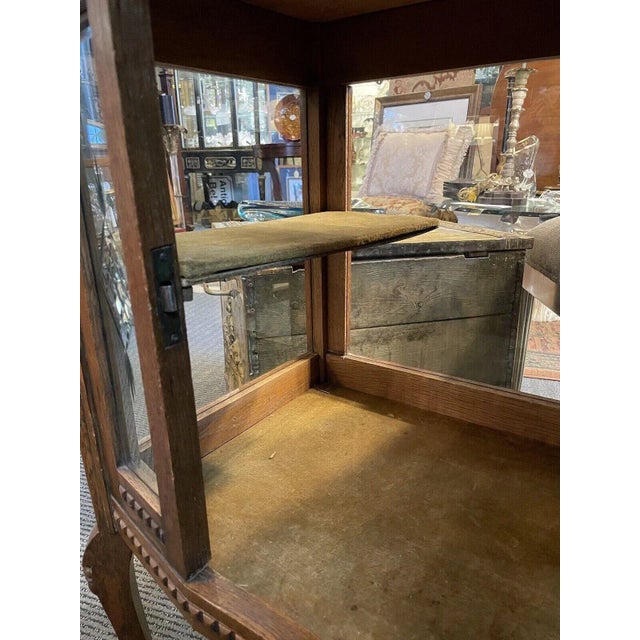 Wood 1900s Antique Oak Glass and Stone French Style Vitrine Cabinet With Velvet Interior For Sale - Image 7 of 13