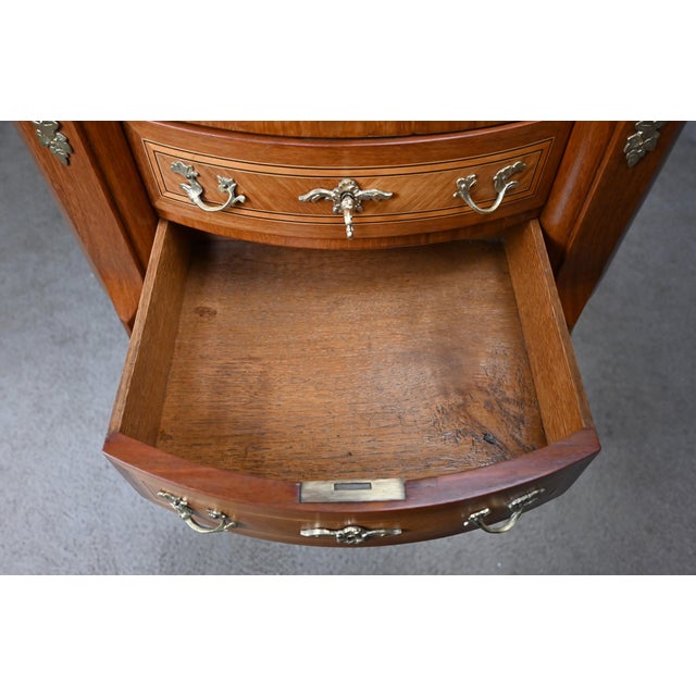 Small Transitional Mahogany Dressing Table, 1940 For Sale - Image 17 of 18