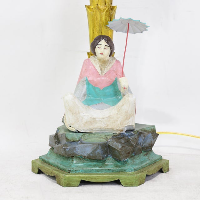 Vintage Hand-Painted Chinoiserie Tole Palm Tree and Figurine Table Lamps - a Pair For Sale In New York - Image 6 of 13