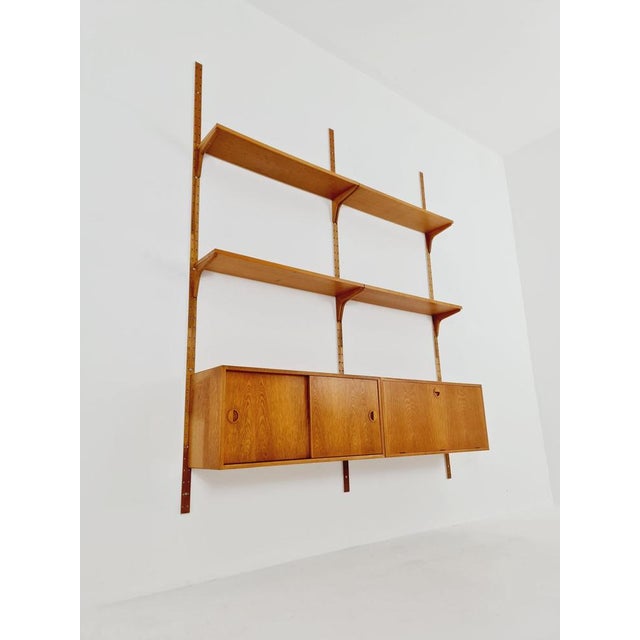 Brown Danish Modern Modular Oak Shelving System by Hansen & Guldborg Mobler, Denmark, 1960s For Sale - Image 8 of 11