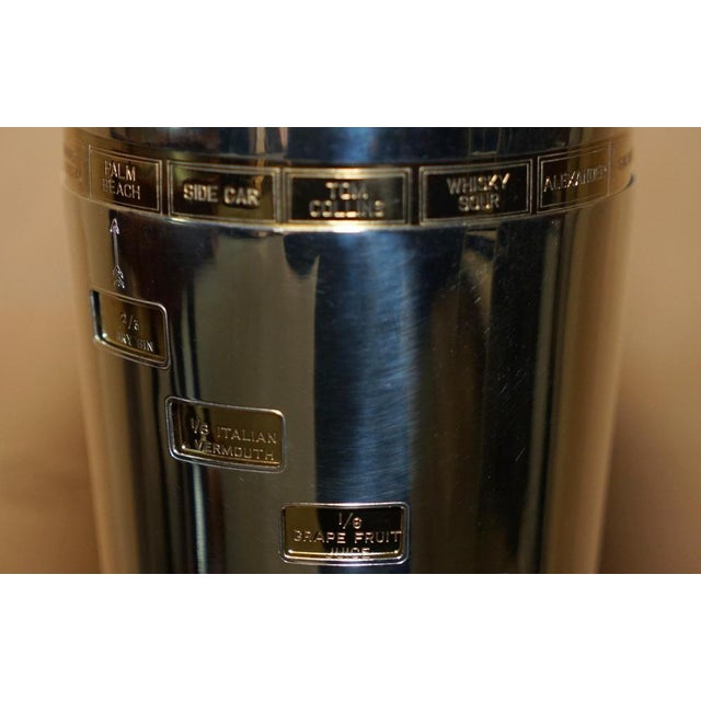 Metal Art Deco Chrome & Gilt Cocktail Shaker from Napier USA, 1930s For Sale - Image 7 of 18