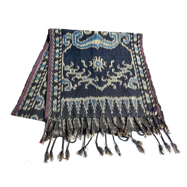 1960s 1960s Hand-Woven Indonesian Sumba Ikat Hinggi Textile For Sale - Image 5 of 15