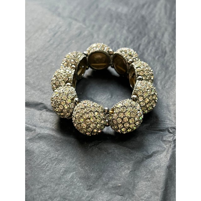 Silver 1990s Vintage Art Deco Revival Hollywood Regency Stretch Rhinestone Bracelet For Sale - Image 8 of 8
