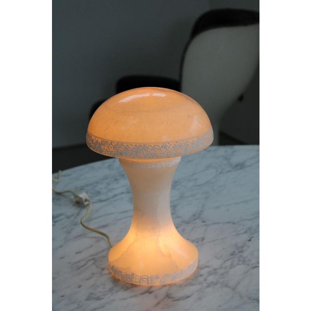 1960s Mid-Century Alabaster Mushroom Table Lamp, Italy, 1960s For Sale - Image 5 of 11