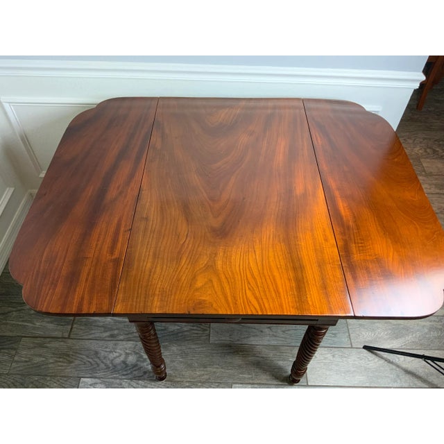 American Early 19th Century American Sheraton Mahogany Table For Sale - Image 3 of 12