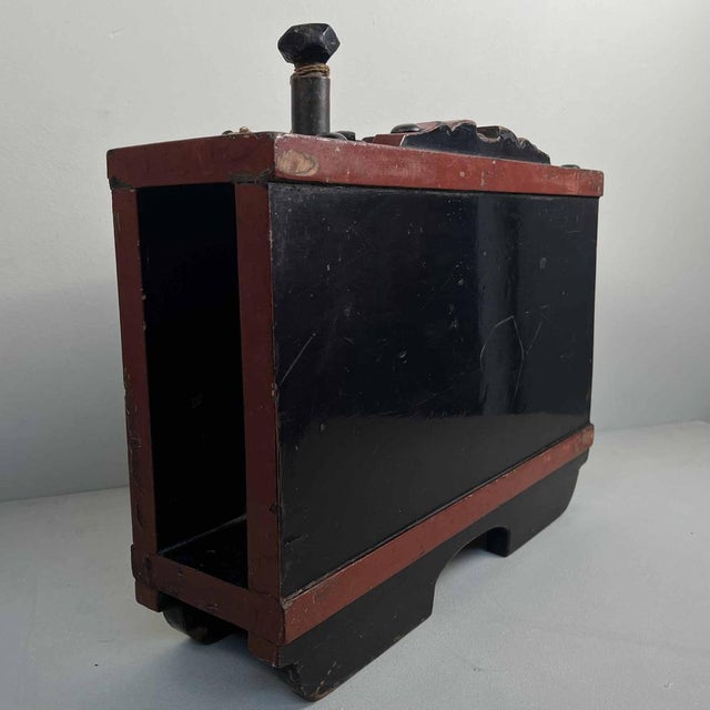 Sashidaru Sake Finger Barrel, Japan, 1868 For Sale - Image 3 of 18