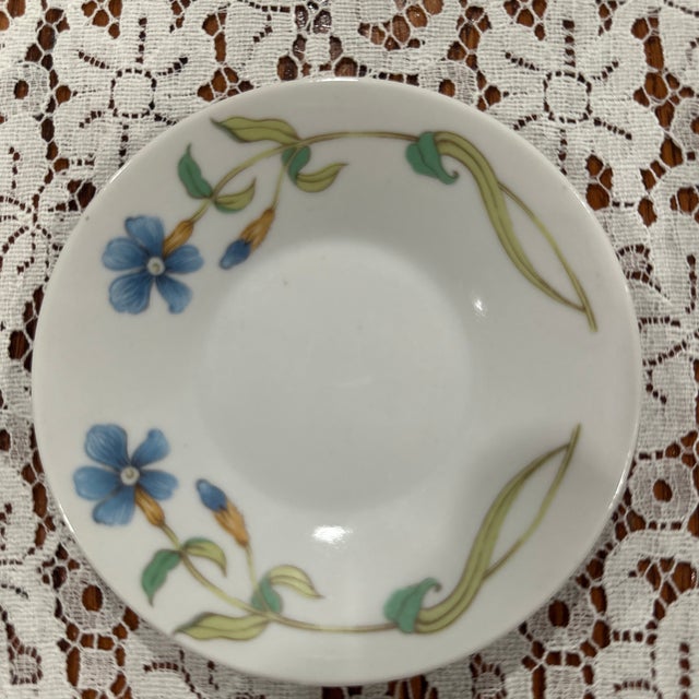 Early 20th Century Vintage Tahoe Fine China Teacups with matching saucers - 8pcs For Sale - Image 5 of 7