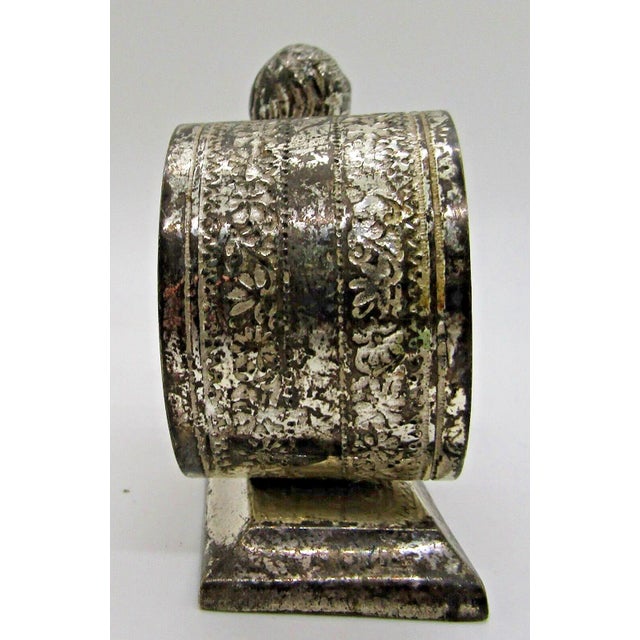 Mid 19th Century Antique Meriden Britannia Silver Plated Napkin Holder Girl With Dog For Sale - Image 5 of 10