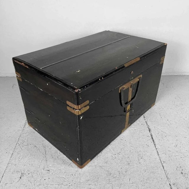 Black Antique Japanese Laquer Travel Case, 1890s For Sale - Image 8 of 12