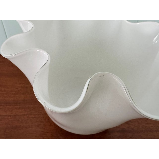 Italian Handkerchief Vase in Opaline White Murano Glass, 1970s For Sale - Image 14 of 16