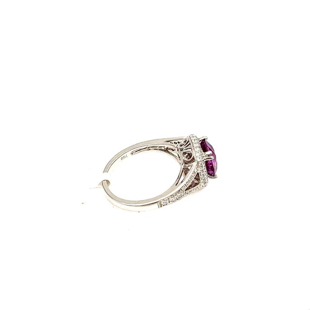 Modern 3.18 Ct Natural Pink Sapphire & Diamond Ring Size 6.5 For Sale - Image 3 of 6