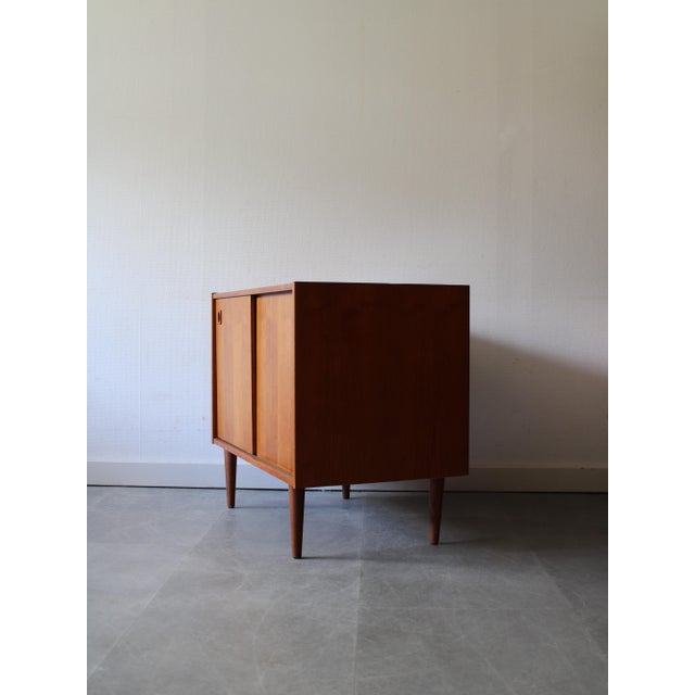 1960s Vintage Danish Cabinet for LP Player in Teak, 1960s For Sale - Image 5 of 10