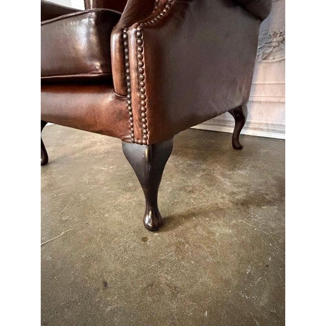 Chestnut Pair of Vintage English Tufted Leather Wingback Armchairs For Sale - Image 8 of 15