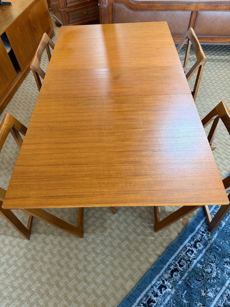 1960s Romanian Mid-Century Modern Hideaway Drop Leaf Dining Set