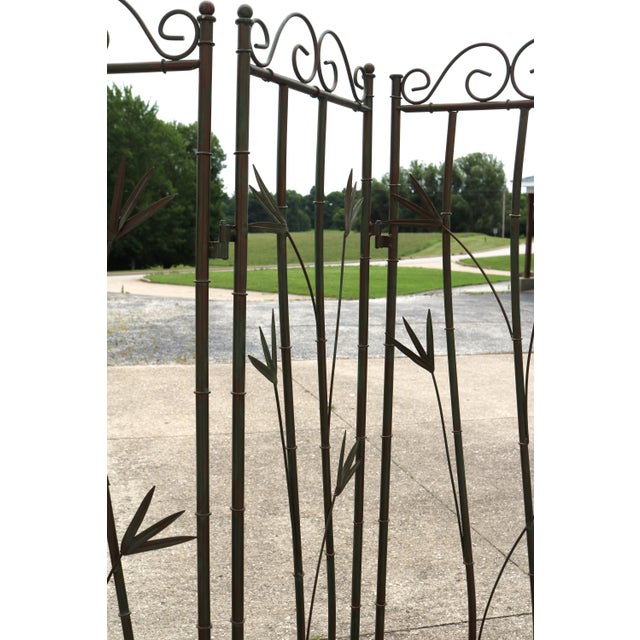 Vintage Three Panel Green and Copper Hand Painted Metal Faux Bamboo Screen Room Divider For Sale In Cincinnati - Image 6 of 9
