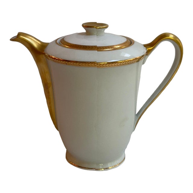 Vintage Limoges France Large 1000 Ml White With Gold Trim Coffee Pot With Lid by Cenpor For Sale