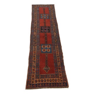 Middle Eastern Rug in Wool For Sale