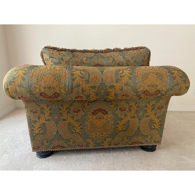 E. J. Victor Late 20th Century Exquisite Carol Hicks Bolton for Ej Victor Large Chair-and-a-Half and Ottoman Mint Condition For Sale - Image 4 of 12