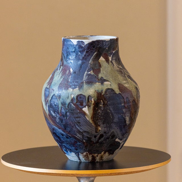 Postmodern Studio Art Pottery Vase Signed 1991 Ranfill For Sale In Sacramento - Image 6 of 10