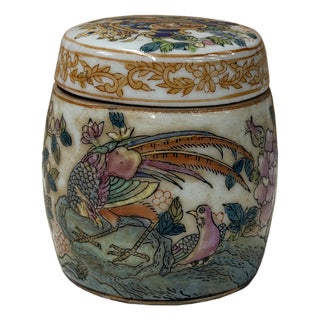 Vintage Chinese Enamel Color Flower Bird Graphic Round Porcelain Box Jar For Sale