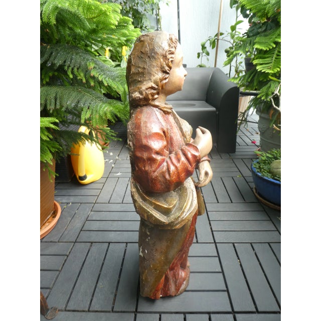 18th Century Spanish Hand Carved Polychromed Saint Statue For Sale In Miami - Image 6 of 13