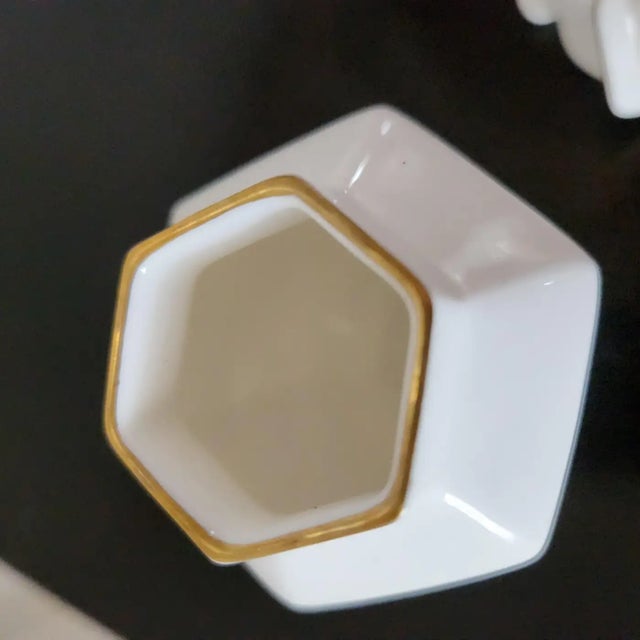 Mid-Century Modern 1970s Royal Worcester Petite Ginger Jar For Sale - Image 3 of 8