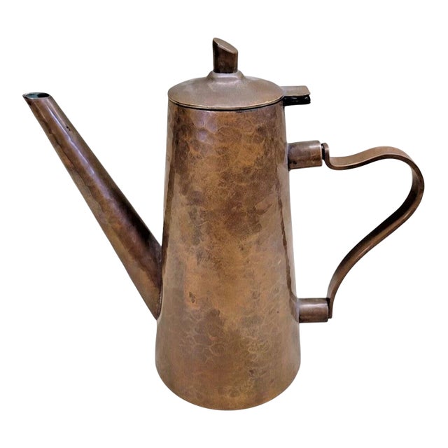 Hand-Hammered Arts & Crafts Copper Coffee Pot / Tea Pot — c.1910-1930 For Sale