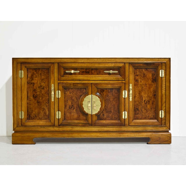 Bernhardt 1970s Chin Hua Burl Front Buffet Sideboard by Bernhardt For Sale - Image 4 of 15