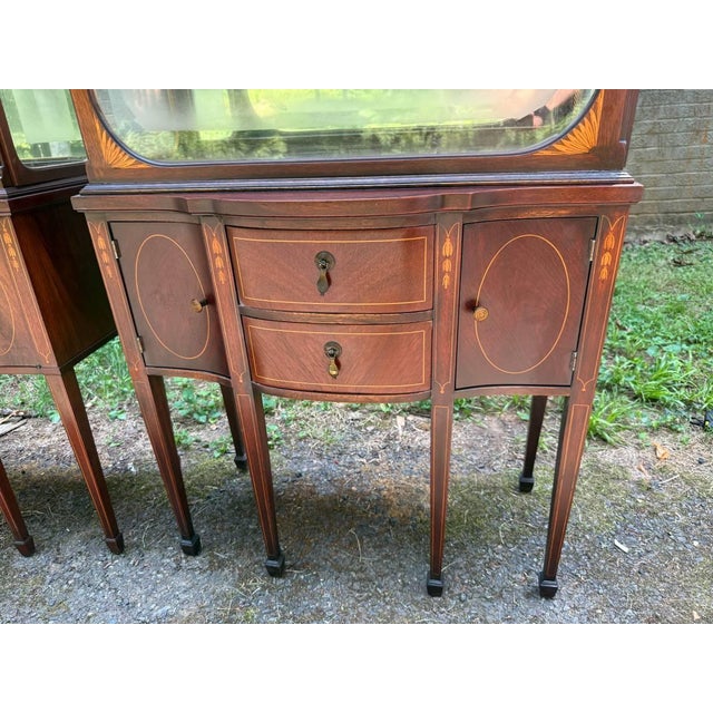 Pair of Vintage George III Carved Mahogany and Satinwood Inlaid Display Cabinets For Sale - Image 4 of 17