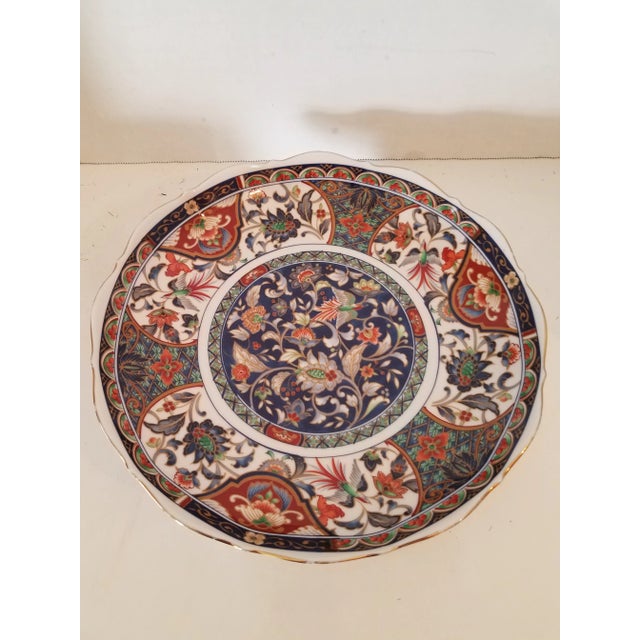 Vintage Japanese Imari Hand Painted Scalloped Shallow Decorative Bowl Marked For Sale In Phoenix - Image 6 of 6