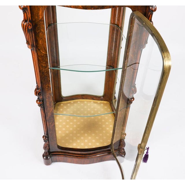 Antique Ormolu Mounted Display Cabinet, 19th Century For Sale - Image 14 of 17