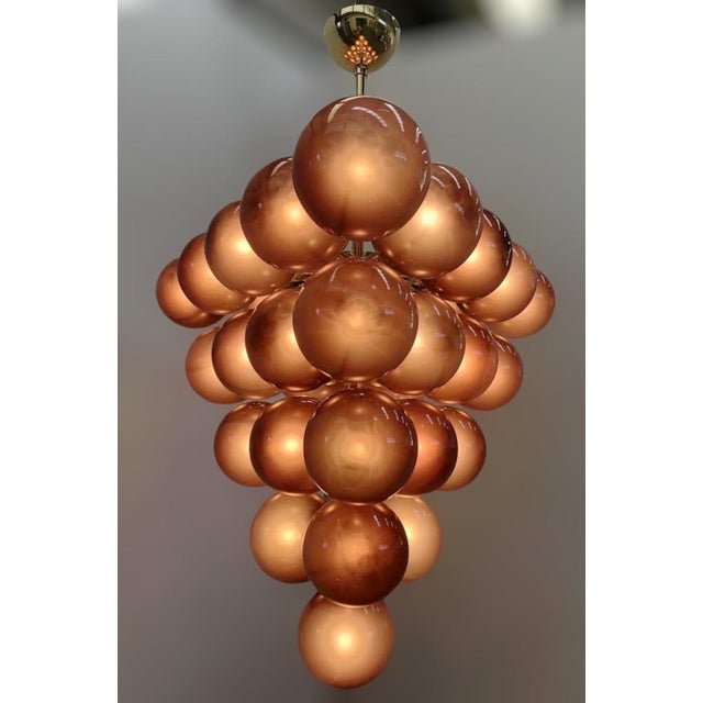21st Century Italian Grappolo Polished Brass Frosted Amethyst Murano Glass Chandelier by Fabio LTD For Sale - Image 6 of 8