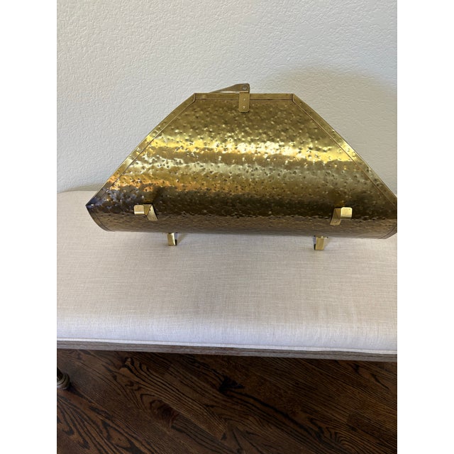 Vintage Mid-Century Hammered Solid Brass Fireplace Log Holder – Large 25.5” Hearth Basket For Sale In Denver - Image 6 of 12