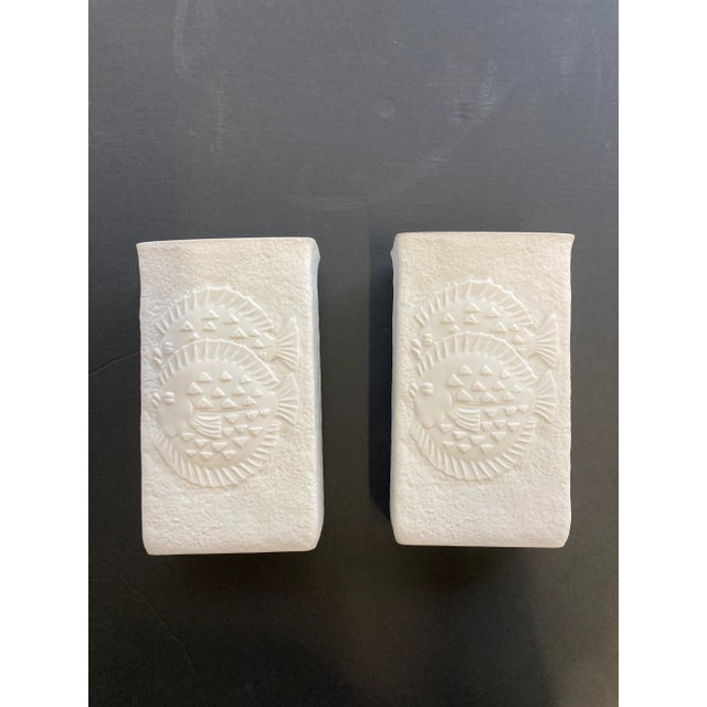 Sculpture Materials 1960’s German Plaster Vases, Fish Detailing. For Sale - Image 7 of 7