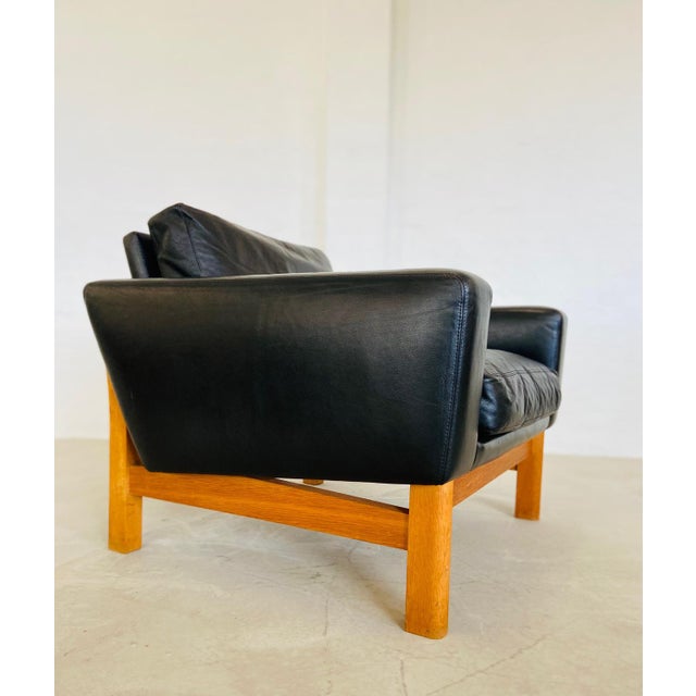Black Mid-Century Leather and Oak Club Chair by Poul M. Volther, 1960s For Sale - Image 8 of 18