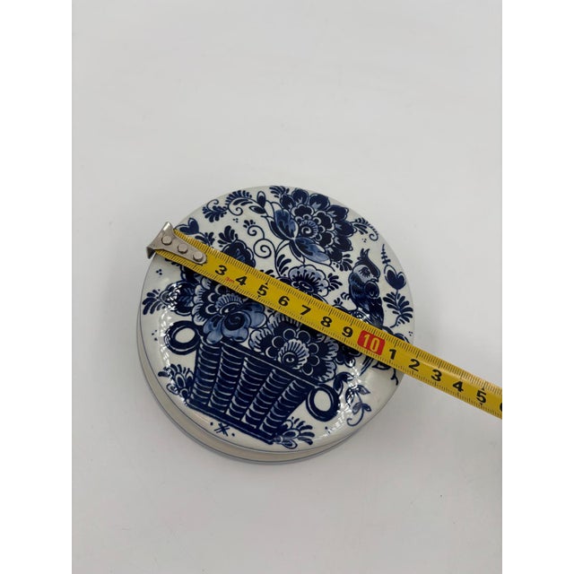 Blue Hand-Painted Blue and White Ceramic Jar, Delft, Netherlands For Sale - Image 8 of 10