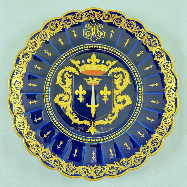 Late 19th Century Gustave Asch French Tours Blue & Gold Porcelain Crest Plates, Set of Six For Sale - Image 5 of 18