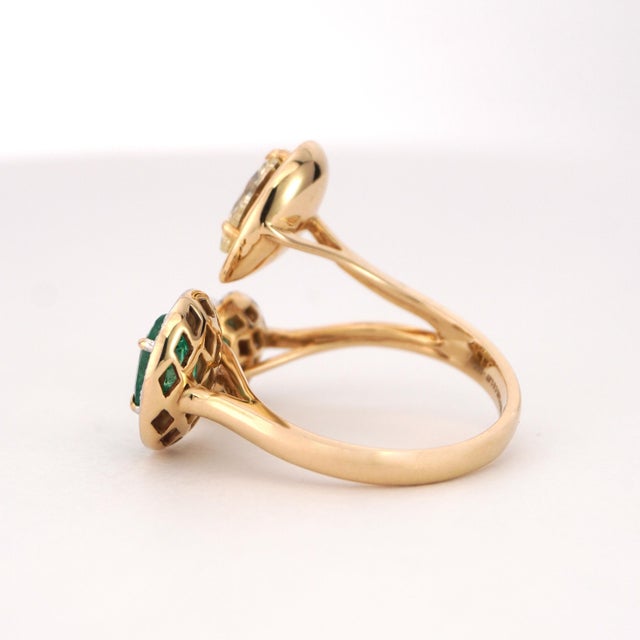 14k Yellow Gold Ring With 1.57ct Oval Emerald and 0.91ct Yellow Natural Diamond, Size 7 For Sale In New York - Image 6 of 10