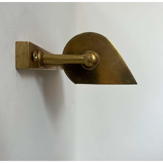 Modernist wall light produced in France in the 1940s. Almost a century-old design and still as modern, functional because...
