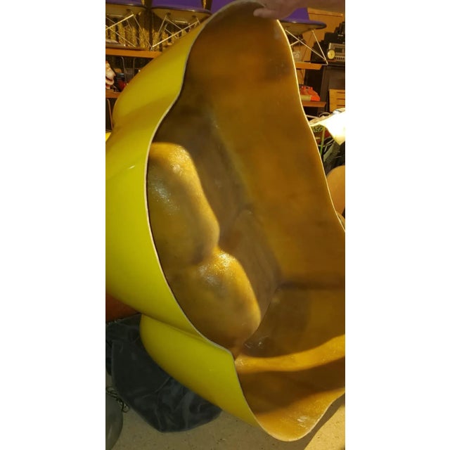 1960s Mid Century Modern Wendell Castle Molar Yellow Fiberglass Organic Sofa For Sale - Image 10 of 12