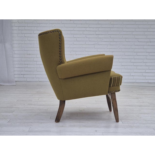 Danish Lounge Chair in Green Wool and Oak, 1970s For Sale - Image 6 of 16